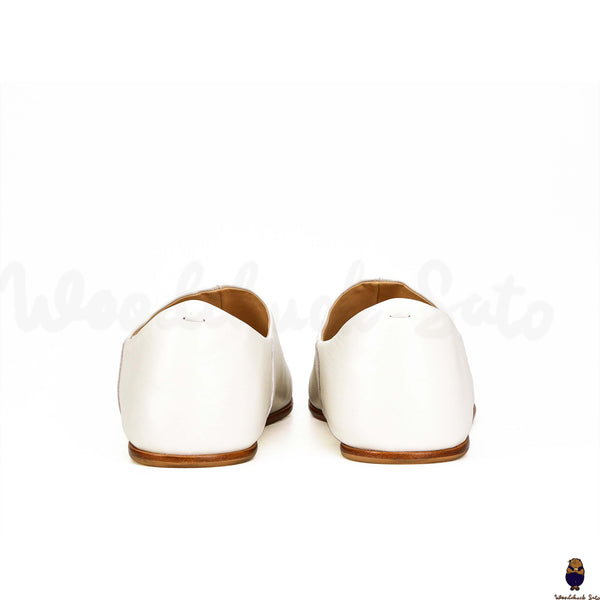 Weiße Unisex-Loafer-Schuhe aus Schafsleder im Tabi-Stil mit geteilter Zehenpartie, Größe 35–47