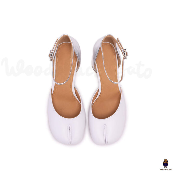 WoodchuckSato tabi pumps white heel